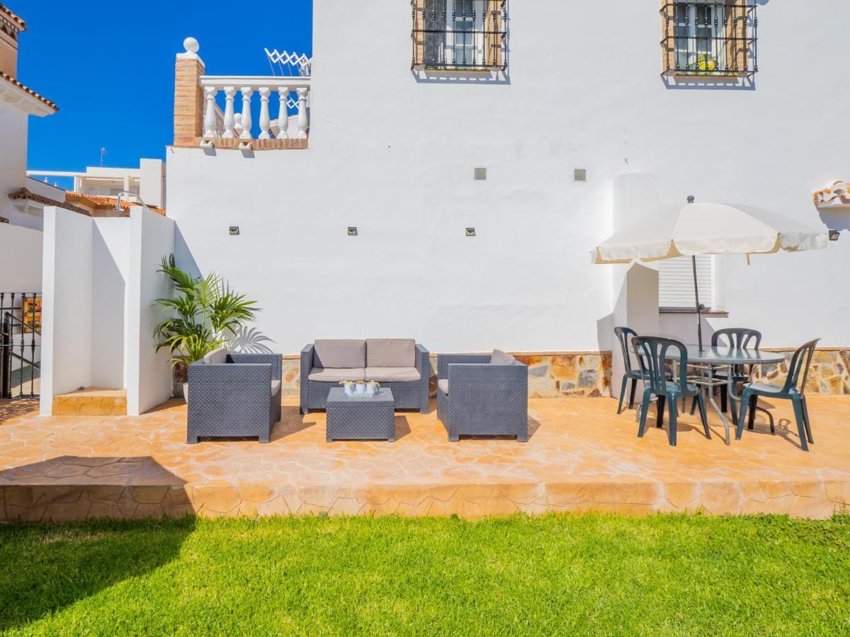 Cubo'S Hostal William'S Sunny 5 With Breakfast Torre de Benagalbon Buitenkant foto