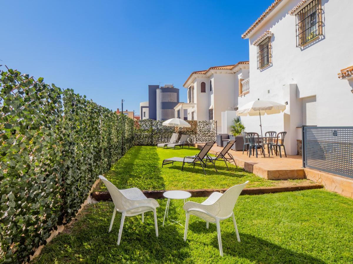 Cubo'S Hostal William'S Sunny 5 With Breakfast Torre de Benagalbon Buitenkant foto